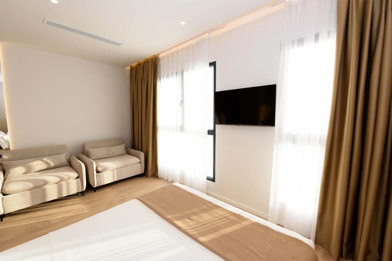 Mahoro Boutique Hotel Avlonya