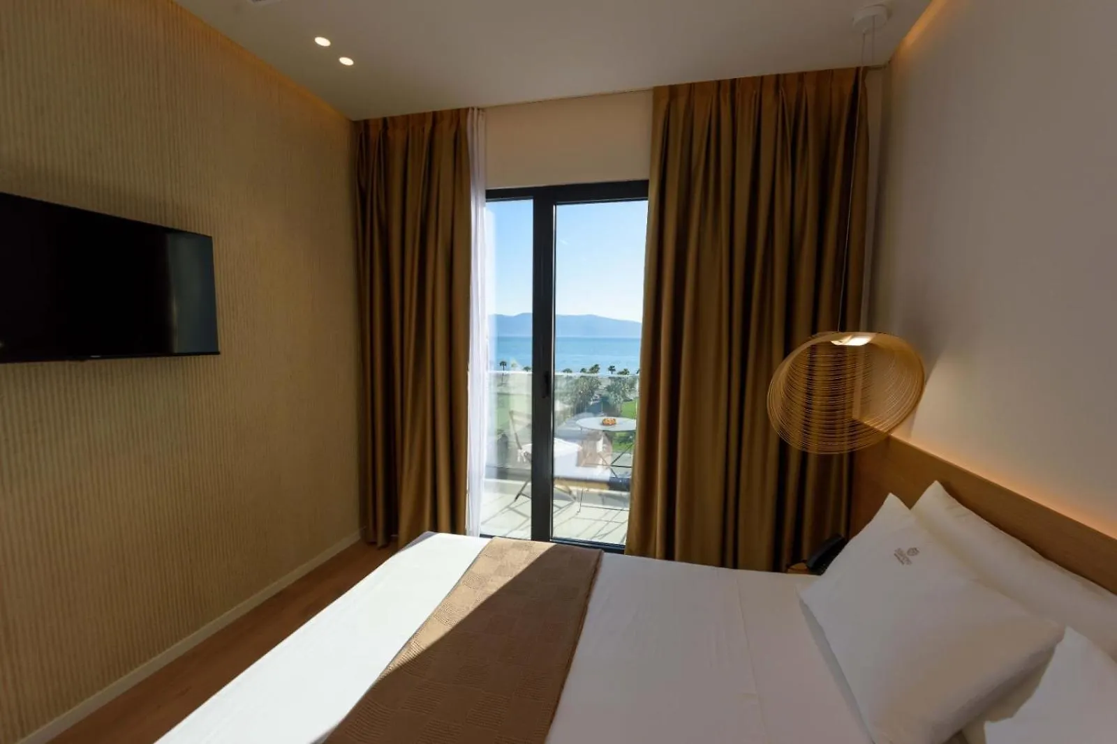 Mahoro Boutique Hotel Avlonya