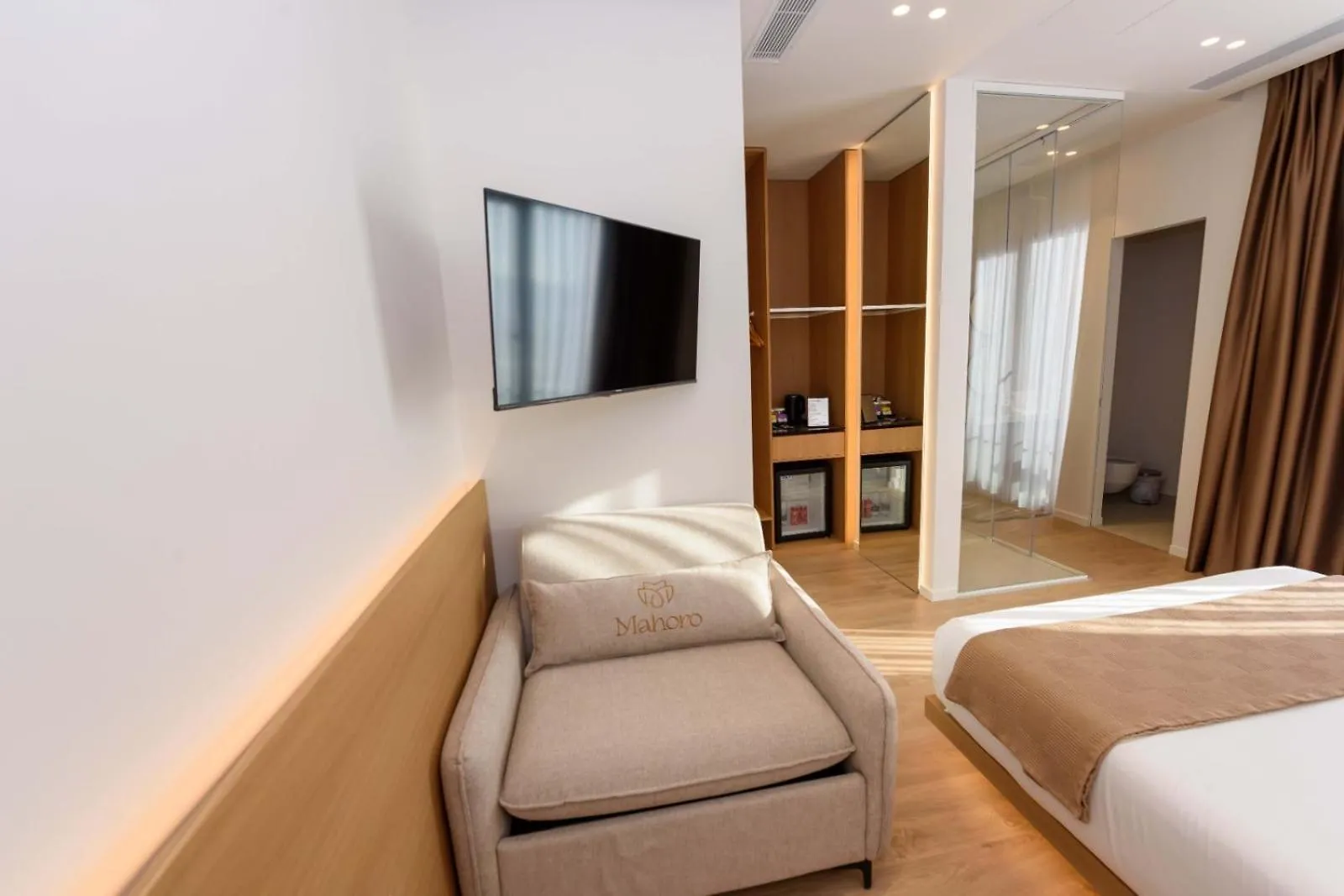 Mahoro Boutique Hotel Avlonya 4*,  Arnavutluk