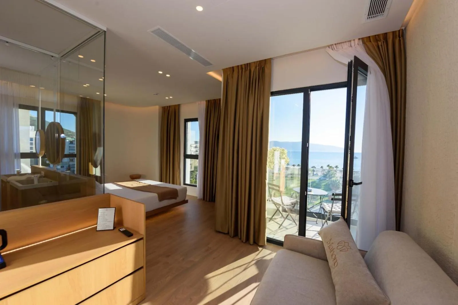 Mahoro Boutique Hotel Avlonya